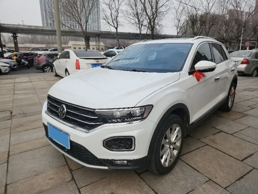 2021 Volkswagen T-Roc 1.4T 150HP L4 7DCT,autocango,china used car exporter,china ev exporter,chinese used car exporter,chinese used ev exporter