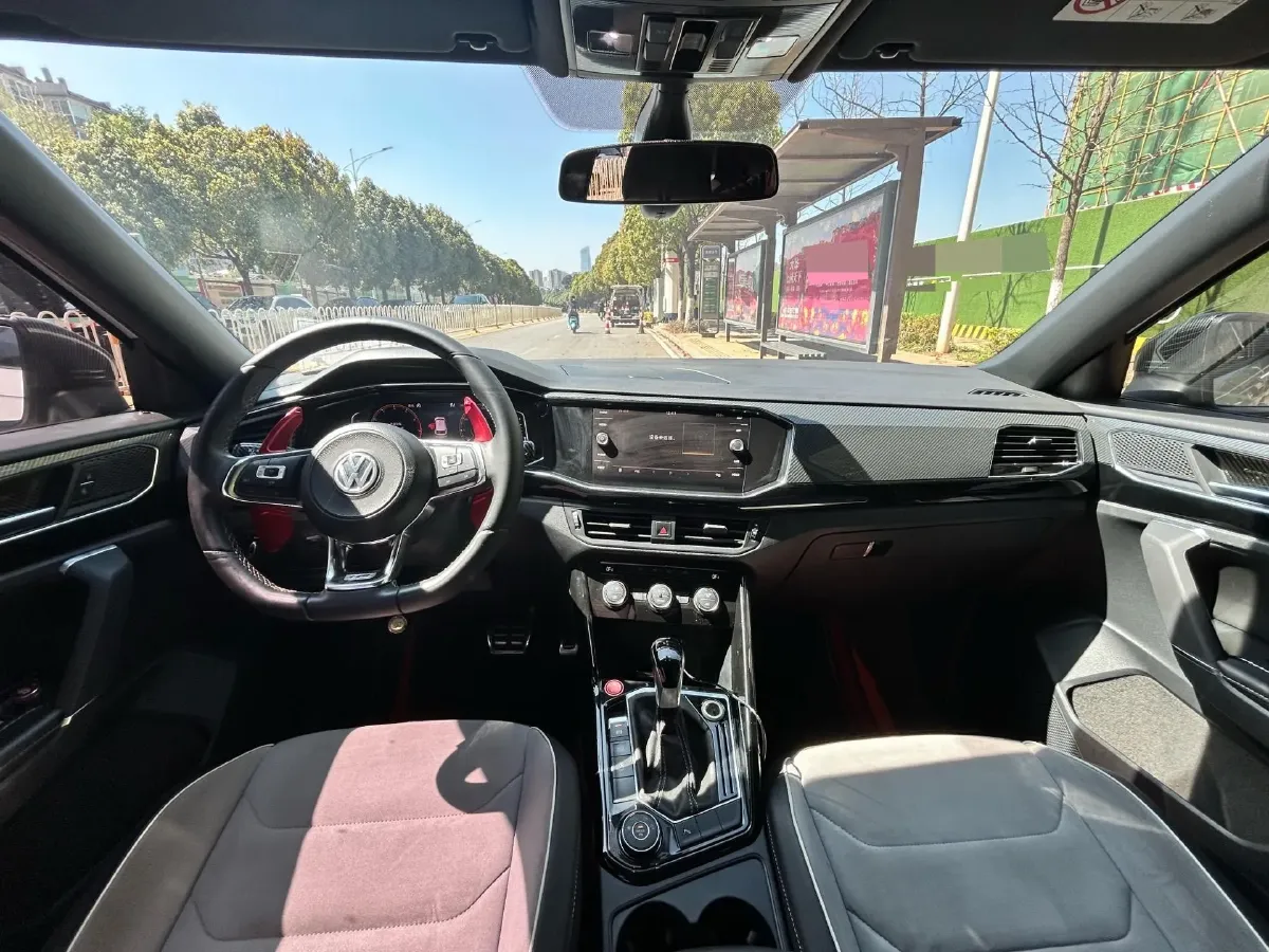 2019 Mercedes-Benz GLA Class 1.6T 156HP L4 7DCT,autocango,china used car exporter,china ev exporter,chinese used car exporter,chinese used ev exporter