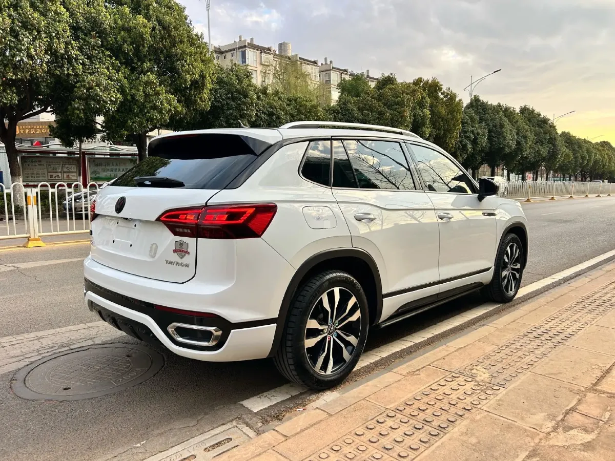 2019 Mercedes-Benz GLA Class 1.6T 156HP L4 7DCT,autocango,china used car exporter,china ev exporter,chinese used car exporter,chinese used ev exporter