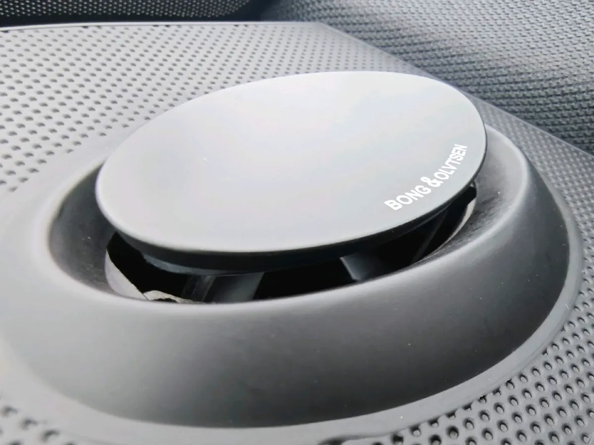 2025 Audi A6L 2.0T 245HP L4 7DCT,autocango,china used car exporter,china ev exporter,chinese used car exporter,chinese used ev exporter