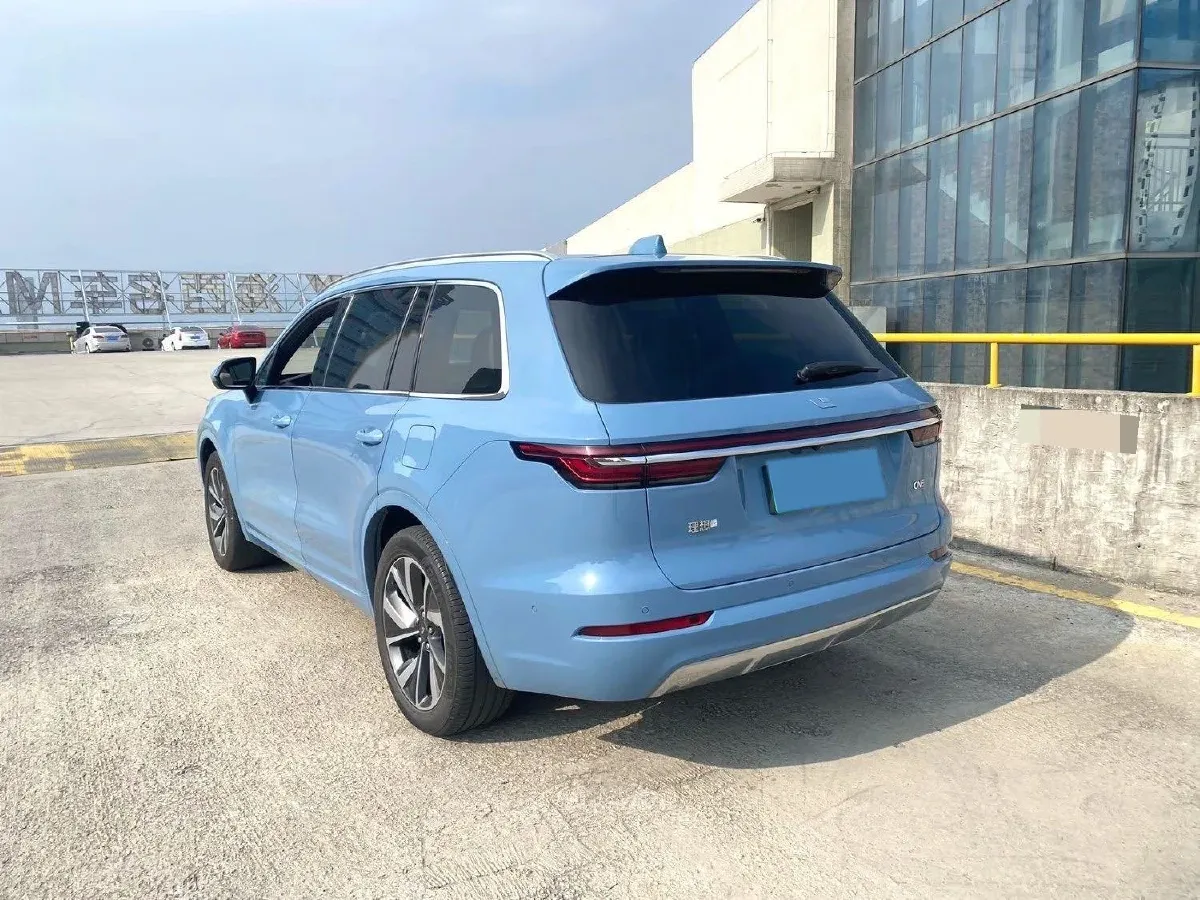 2021 Li ONE Range Extended 131HP REEV 40.5KWH,autocango,china used car exporter,china ev exporter,chinese used car exporter,chinese used ev exporter