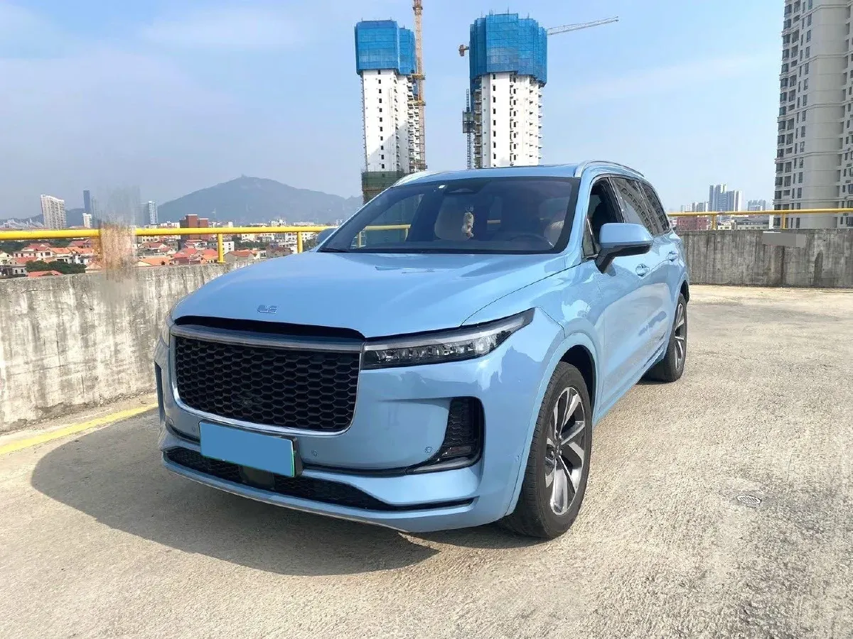 2021 Li ONE Range Extended 131HP REEV 40.5KWH,autocango,china used car exporter,china ev exporter,chinese used car exporter,chinese used ev exporter
