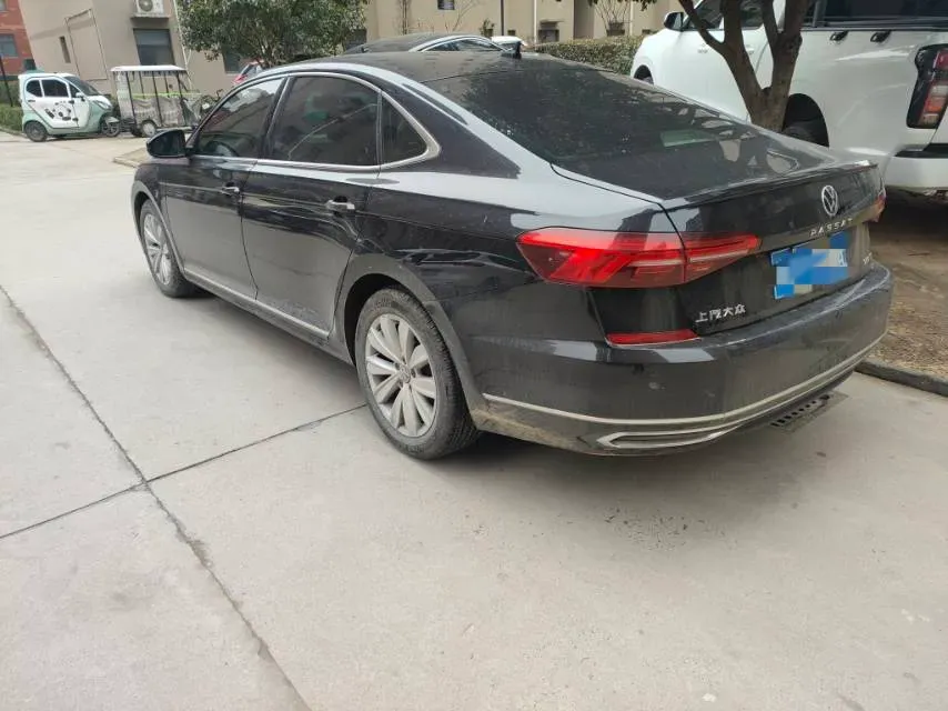 2020 Volkswagen Passat 2.0T 186HP L4 7DCT,autocango,china used car exporter,china ev exporter,chinese used car exporter,chinese used ev exporter