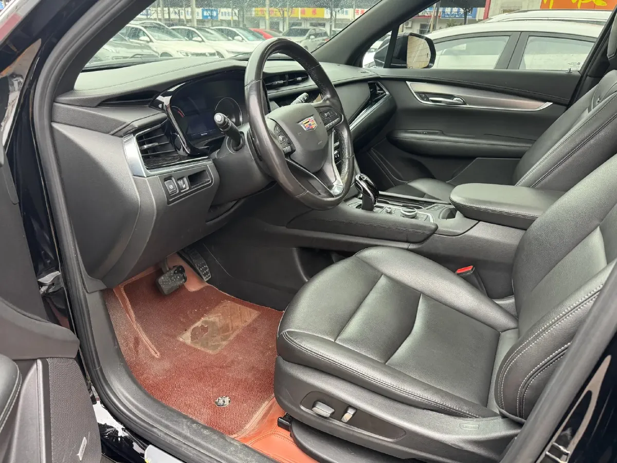 2021 Cadillac XT6 2.0T 237HP L4 9AT,autocango,china used car exporter,china ev exporter,chinese used car exporter,chinese used ev exporter