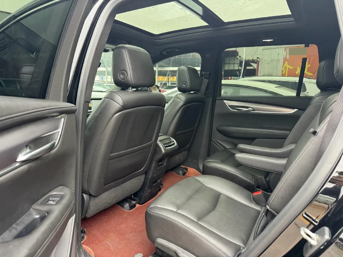 2021 Cadillac XT6 2.0T 237HP L4 9AT,autocango,china used car exporter,china ev exporter,chinese used car exporter,chinese used ev exporter