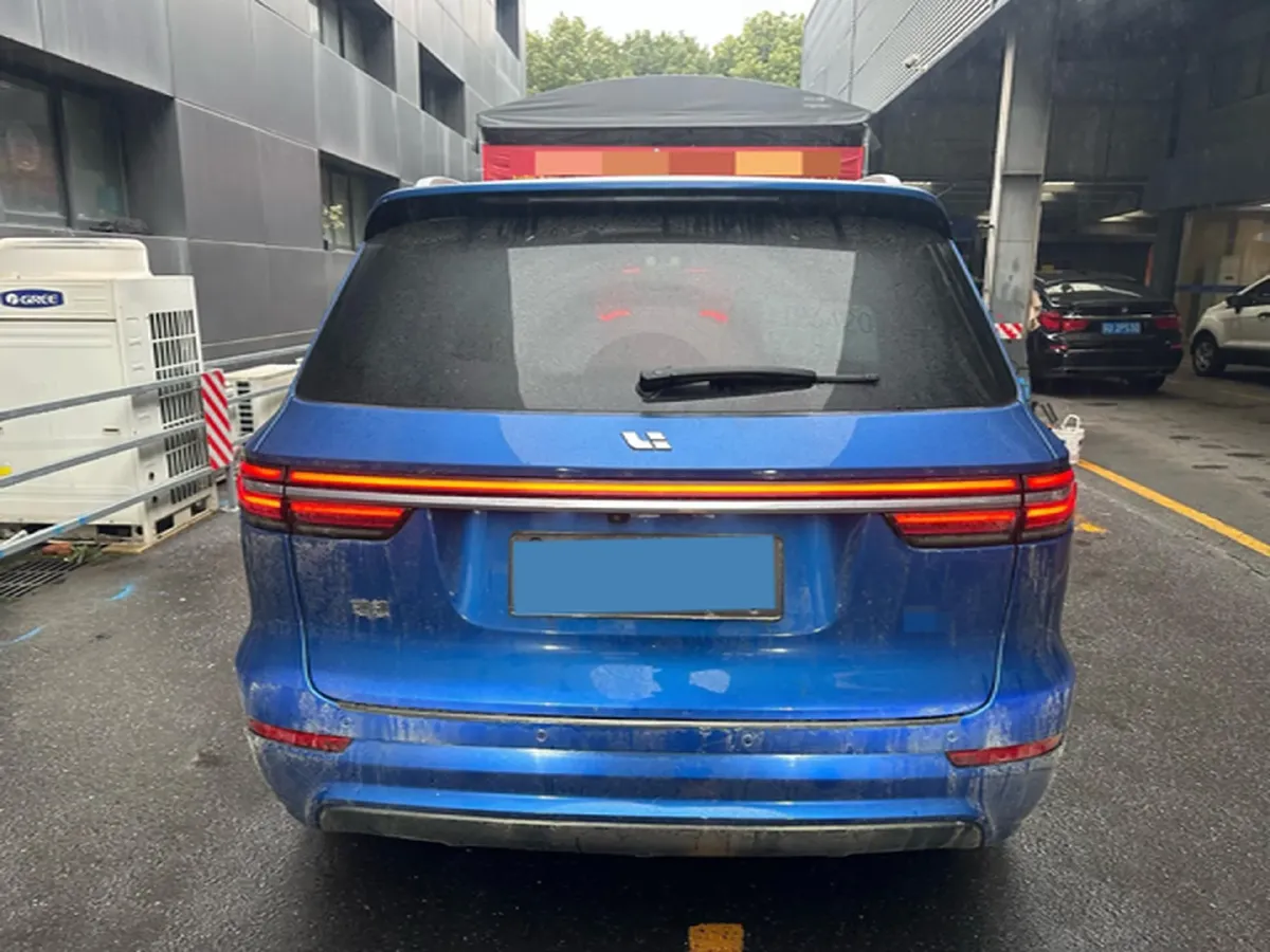 2020 Li ONE Range Extended 131HP REEV 40.5KWH,autocango,china used car exporter,china ev exporter,chinese used car exporter,chinese used ev exporter