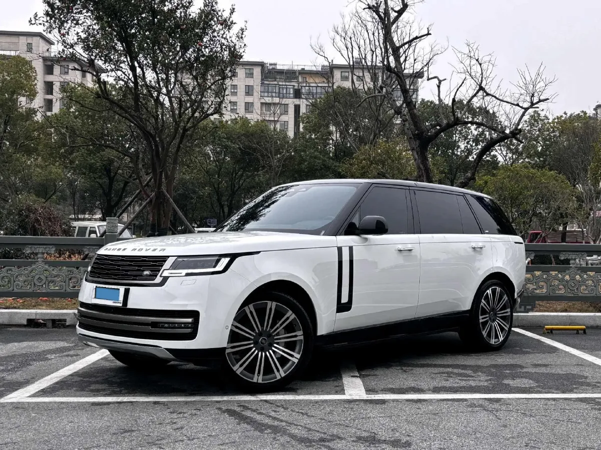 2025 Land Rover Range Rover 3.0T 400HP L6 8AT,autocango,china used car exporter,china ev exporter,chinese used car exporter,chinese used ev exporter