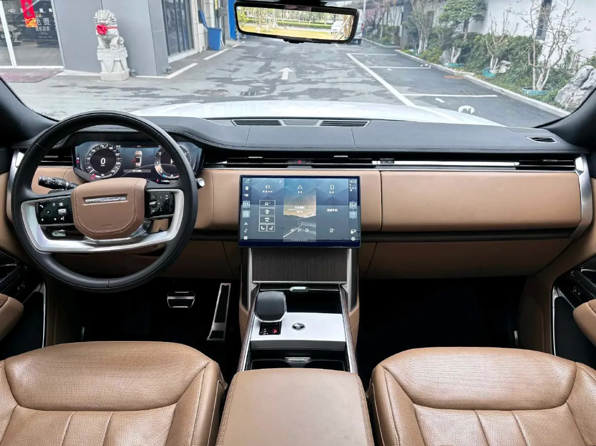 2025 Land Rover Range Rover 3.0T 400HP L6 8AT,autocango,china used car exporter,china ev exporter,chinese used car exporter,chinese used ev exporter