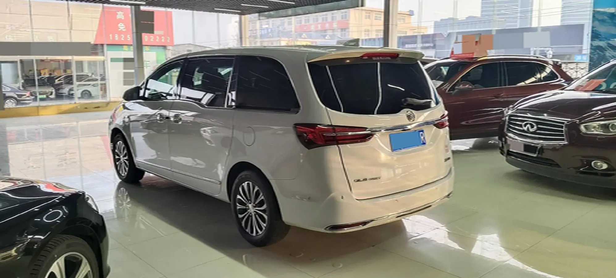2021 Buick GL8 2.0T 237HP L4 9AT,autocango,china used car exporter,china ev exporter,chinese used car exporter,chinese used ev exporter