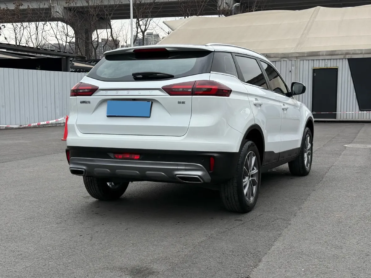 2021 Ford Escort 1.5L 122HP L3 6AT,autocango,china used car exporter,china ev exporter,chinese used car exporter,chinese used ev exporter