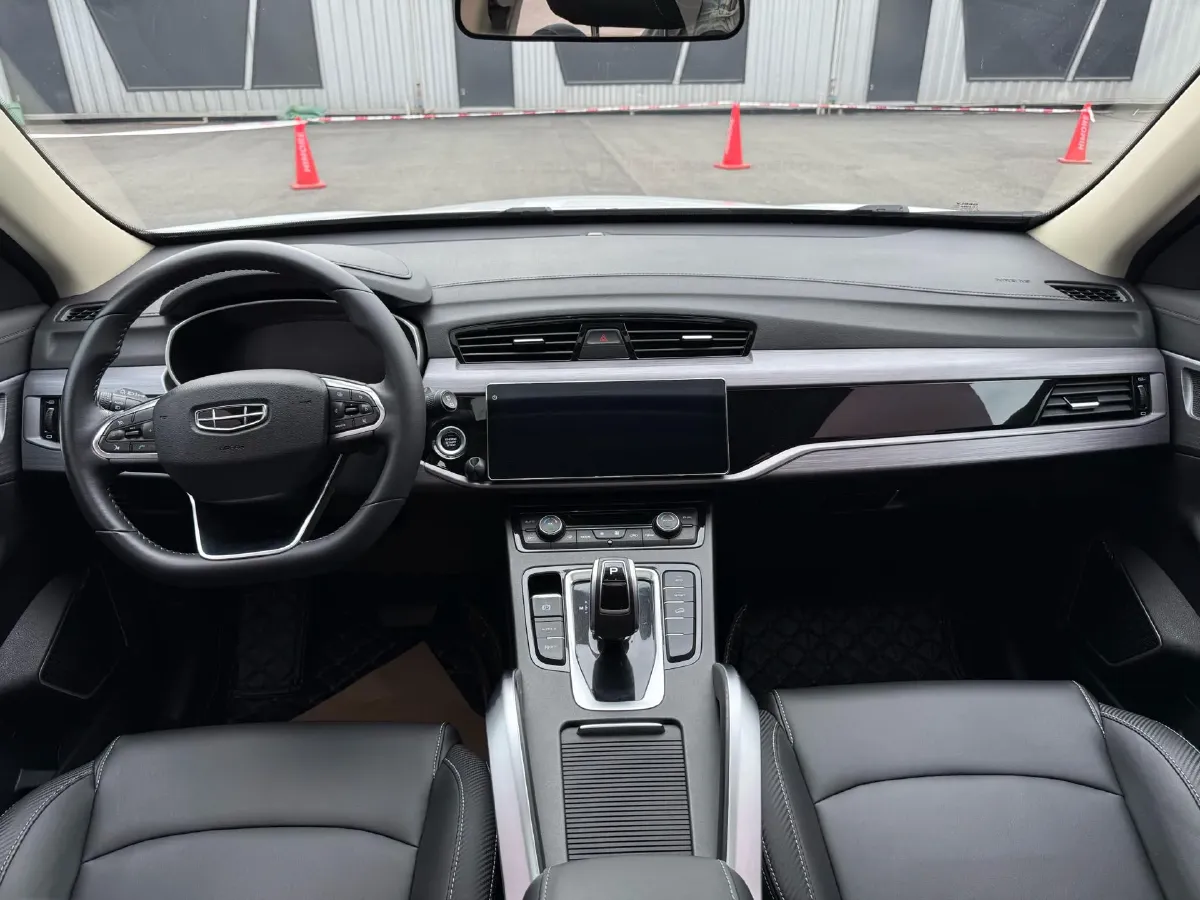 2021 Ford Escort 1.5L 122HP L3 6AT,autocango,china used car exporter,china ev exporter,chinese used car exporter,chinese used ev exporter