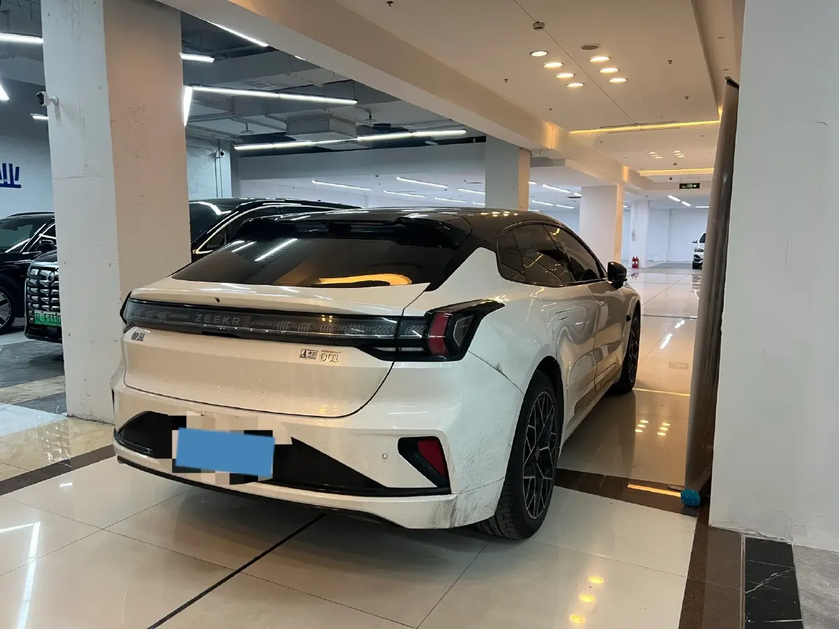 2024 Zeekr 001 BEV 100KWH,autocango,china used car exporter,china ev exporter,chinese used car exporter,chinese used ev exporter