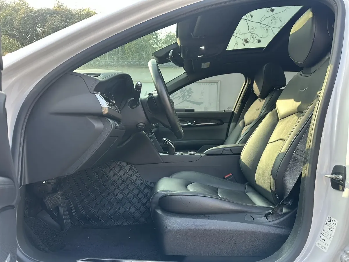 2021 Cadillac CT6 2.0T 237HP L4 10AT,autocango,china used car exporter,china ev exporter,chinese used car exporter,chinese used ev exporter