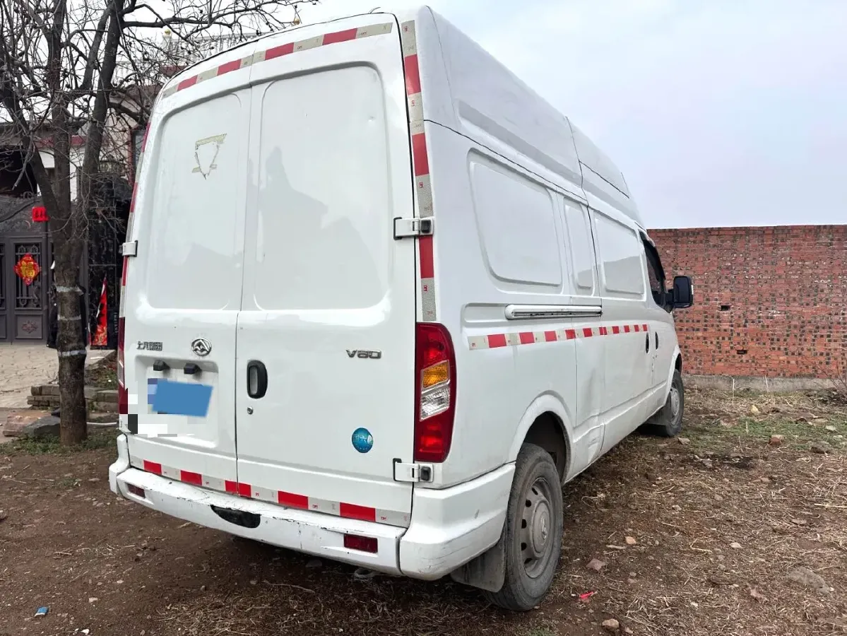 2023 DongFeng DFAC YuFeng 2.0T 136HP L4 6MT,autocango,china used car exporter,china ev exporter,chinese used car exporter,chinese used ev exporter