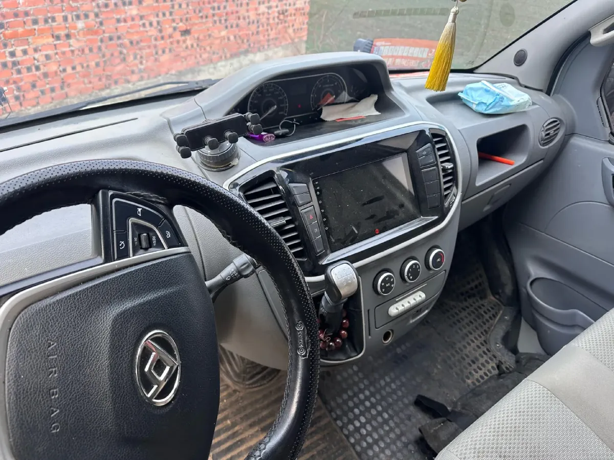 2023 DongFeng DFAC YuFeng 2.0T 136HP L4 6MT,autocango,china used car exporter,china ev exporter,chinese used car exporter,chinese used ev exporter