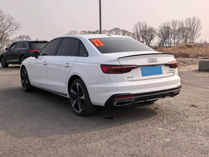 2024 Audi A4L 2.0T 190HP L4 7DCT,autocango,china used car exporter,china ev exporter,chinese used car exporter,chinese used ev exporter