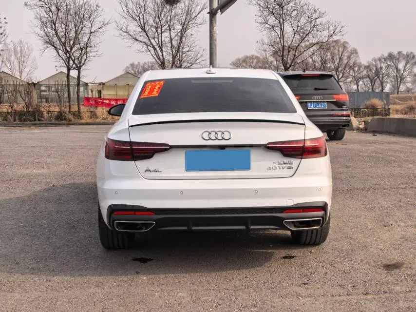 2024 Audi A4L 2.0T 190HP L4 7DCT,autocango,china used car exporter,china ev exporter,chinese used car exporter,chinese used ev exporter