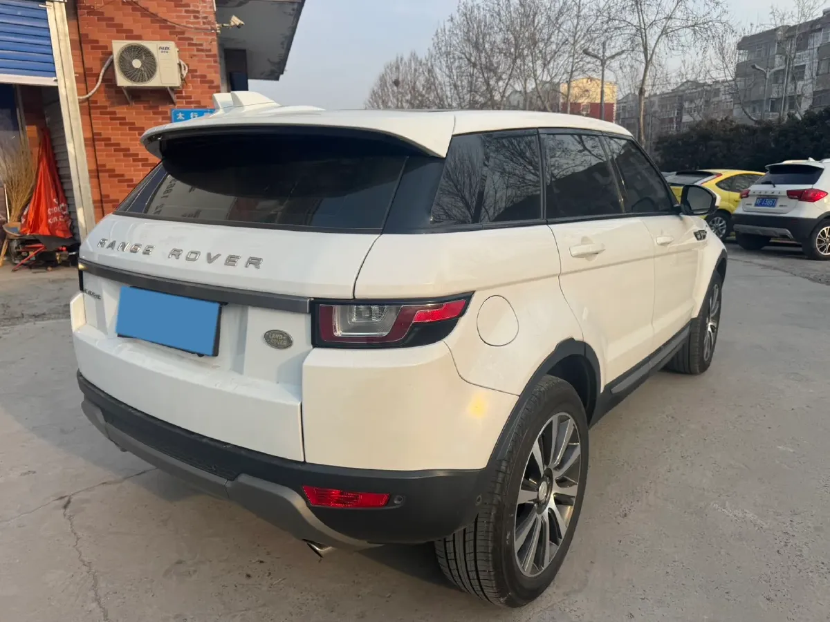 2018 Land Rover Range Rover Evoque 2.0T 241HP L4 9AT,autocango,china used car exporter,china ev exporter,chinese used car exporter,chinese used ev exporter