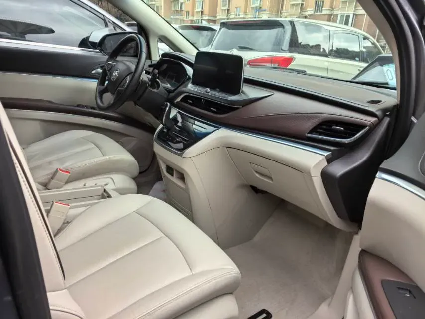 2021 Buick GL8 2.0T 237HP L4 9AT,autocango,china used car exporter,china ev exporter,chinese used car exporter,chinese used ev exporter
