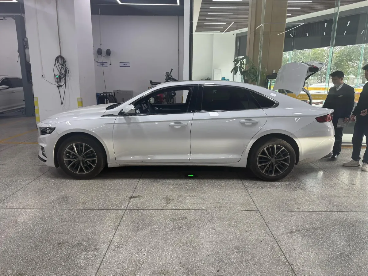 2023 Geely Preface 1.5T 181HP L4 7DCT,autocango,china used car exporter,china ev exporter,chinese used car exporter,chinese used ev exporter