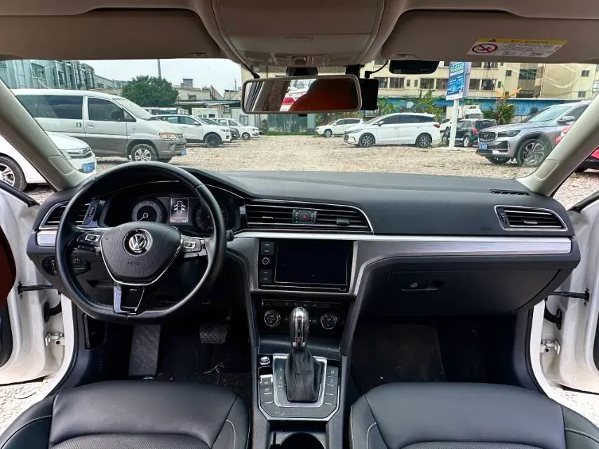 2019 Volkswagen Passat 1.4T 150HP L4 7DCT,autocango,china used car exporter,china ev exporter,chinese used car exporter,chinese used ev exporter