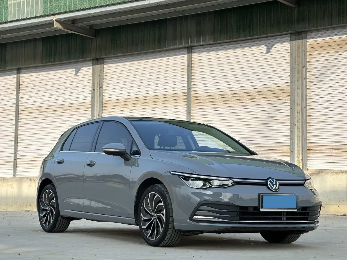 2023 Volkswagen Golf 1.4T 150HP L4 7DCT,autocango,china used car exporter,china ev exporter,chinese used car exporter,chinese used ev exporter