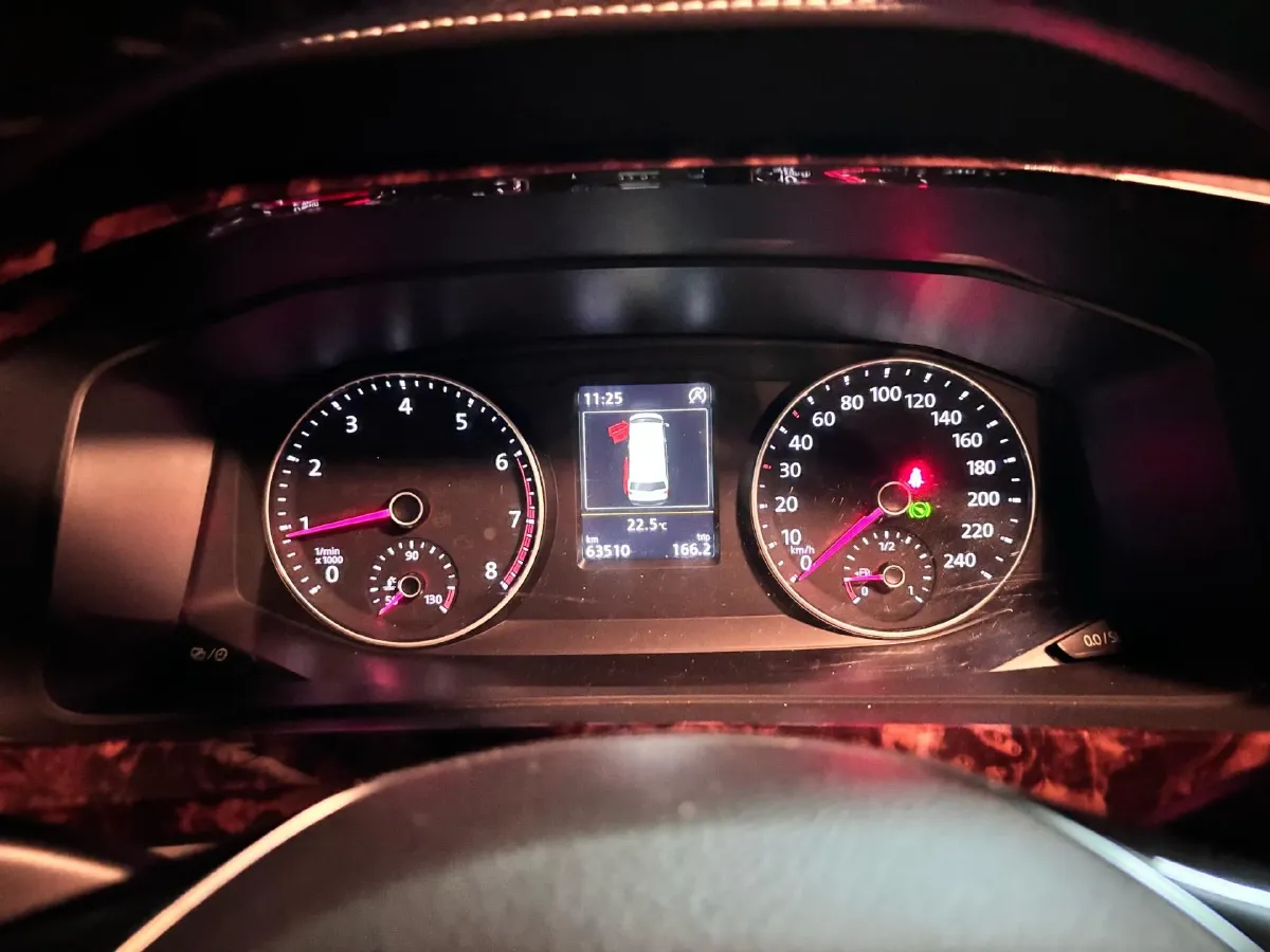 2018 Mercedes-Benz C Class 2.0T 184HP L4 9AT,autocango,china used car exporter,china ev exporter,chinese used car exporter,chinese used ev exporter