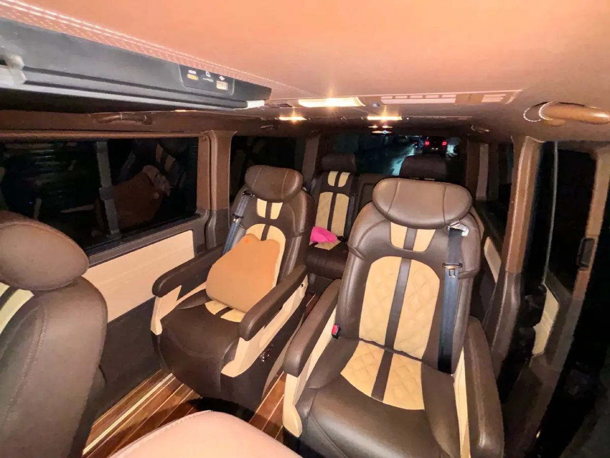 2018 Mercedes-Benz C Class 2.0T 184HP L4 9AT,autocango,china used car exporter,china ev exporter,chinese used car exporter,chinese used ev exporter