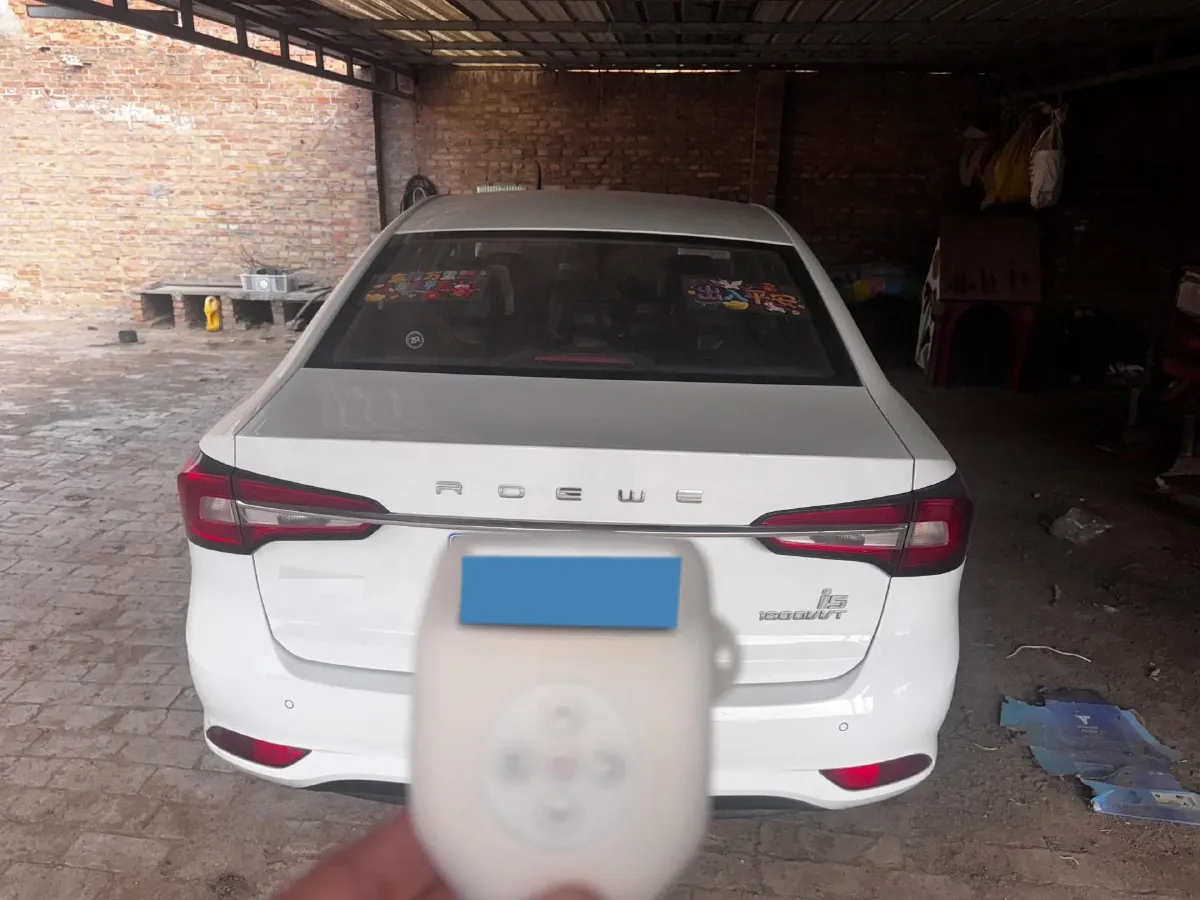 2020 Roewe i5 1.5L 120HP L4 CVT,autocango,china used car exporter,china ev exporter,chinese used car exporter,chinese used ev exporter