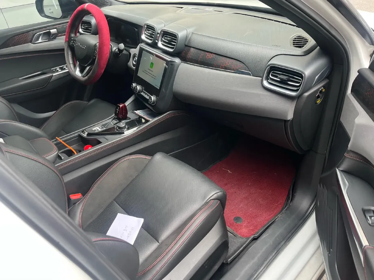 2019 Qoros 5 1.6T 197HP L4 7DCT,autocango,china used car exporter,china ev exporter,chinese used car exporter,chinese used ev exporter