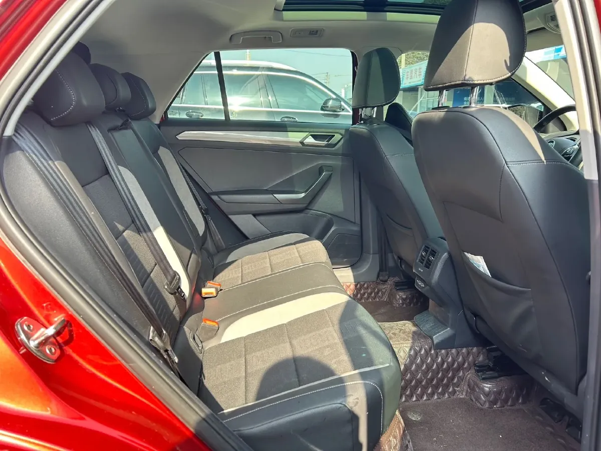 2018 Mitsubishi Eclipse Cross 1.5T 170HP L4 CVT,autocango,china used car exporter,china ev exporter,chinese used car exporter,chinese used ev exporter