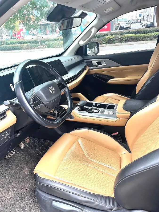 2023 ChangAn LanTuoZhe 2.0T 233HP L4 8AT,autocango,china used car exporter,china ev exporter,chinese used car exporter,chinese used ev exporter