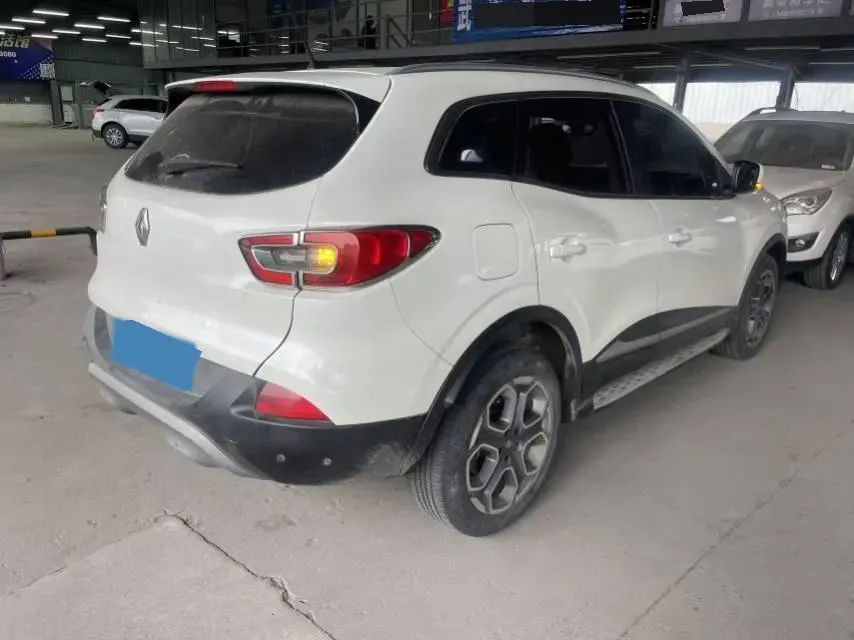 2017 Renault Kadjar 2.0L 150HP L4 CVT,autocango,china used car exporter,china ev exporter,chinese used car exporter,chinese used ev exporter