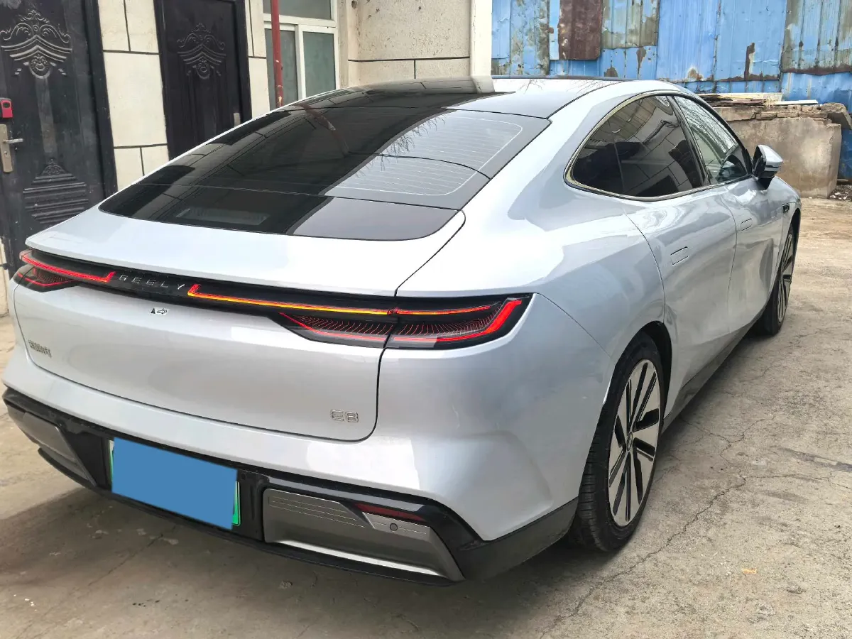 2024 Geely Galaxy E8 BEV 62KWH,autocango,china used car exporter,china ev exporter,chinese used car exporter,chinese used ev exporter