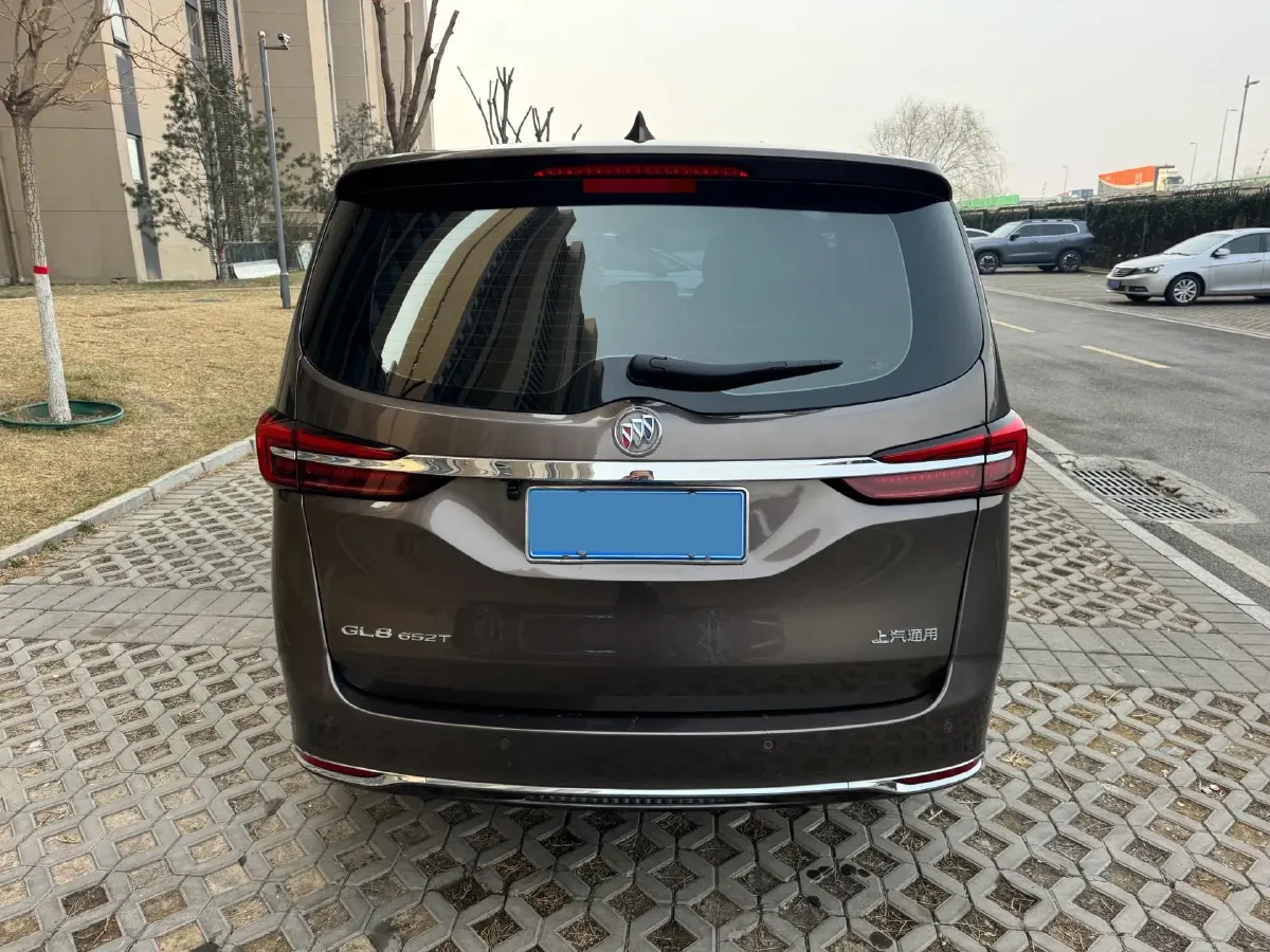 2021 Buick GL8 2.0T 237HP L4 9AT,autocango,china used car exporter,china ev exporter,chinese used car exporter,chinese used ev exporter