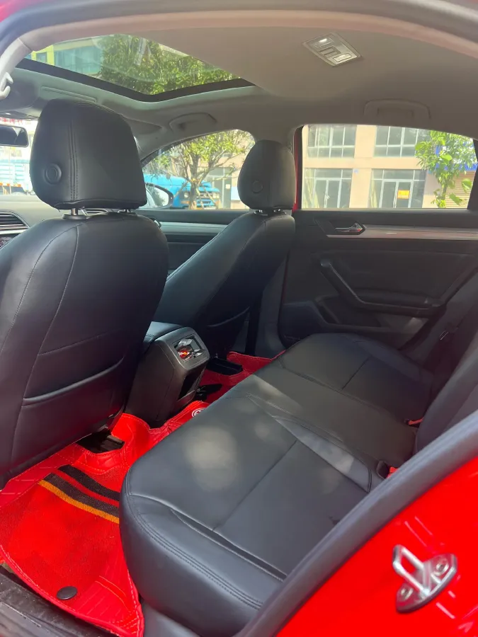 2019 Volkswagen T-Cross 1.4T 150HP L4 7DCT,autocango,china used car exporter,china ev exporter,chinese used car exporter,chinese used ev exporter