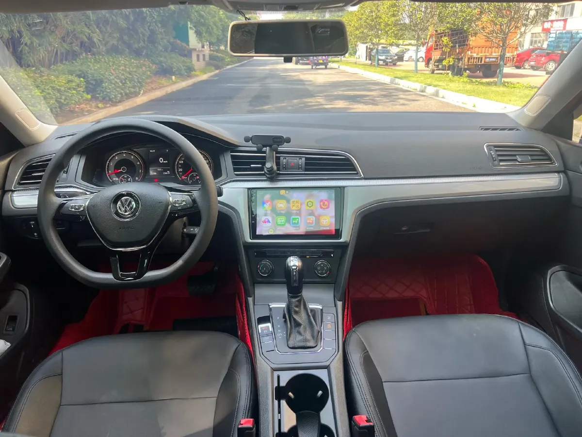 2019 Volkswagen T-Cross 1.4T 150HP L4 7DCT,autocango,china used car exporter,china ev exporter,chinese used car exporter,chinese used ev exporter