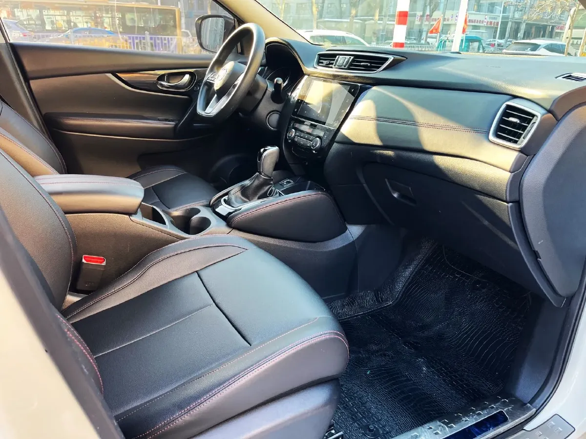 2022 Nissan Qashqai 2.0L 151HP L4 CVT,autocango,china used car exporter,china ev exporter,chinese used car exporter,chinese used ev exporter