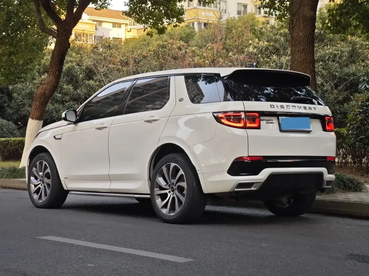 2020 Land Rover Discovery Sport 2.0T 249HP L4 9AT,autocango,china used car exporter,china ev exporter,chinese used car exporter,chinese used ev exporter