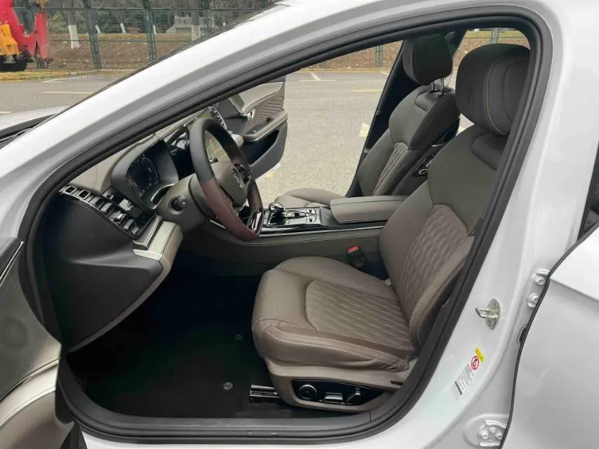 2022 Honda Accord 1.5T 194HP L4 CVT,autocango,china used car exporter,china ev exporter,chinese used car exporter,chinese used ev exporter