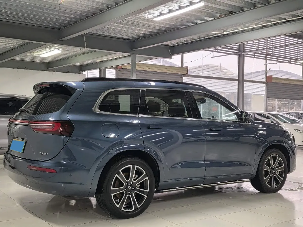 2024 AITO AITO M7 1.5T 152HP L4 REEV 42KWH,autocango,china used car exporter,china ev exporter,chinese used car exporter,chinese used ev exporter