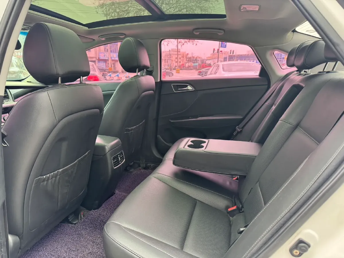 2017 Hyundai Mistra 1.8L 143HP L4 6AT,autocango,china used car exporter,china ev exporter,chinese used car exporter,chinese used ev exporter