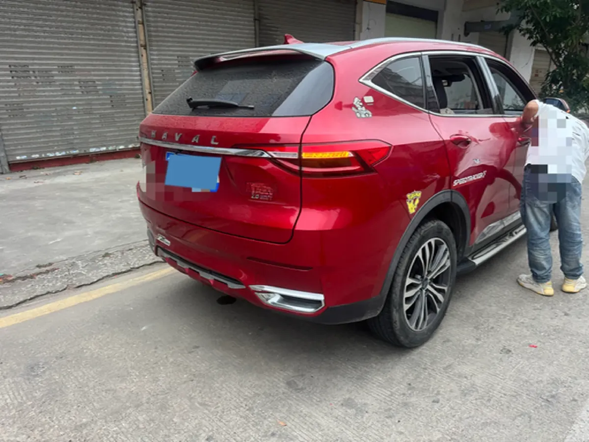 2019 Haval F7 2.0T 197HP L4 7DCT,autocango,china used car exporter,china ev exporter,chinese used car exporter,chinese used ev exporter