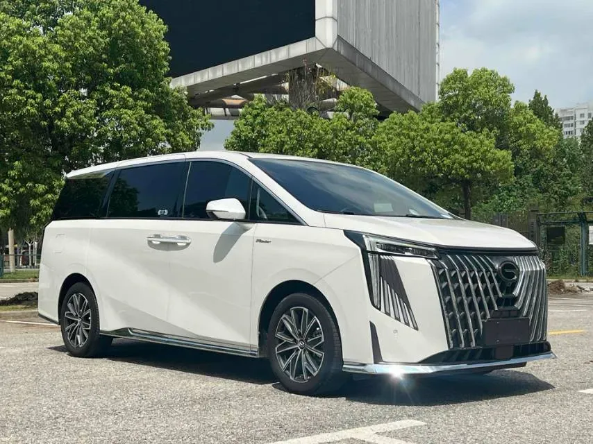 2024 GAC Trumpchi M8 2.0T 252HP L4 8AT,autocango,china used car exporter,china ev exporter,chinese used car exporter,chinese used ev exporter