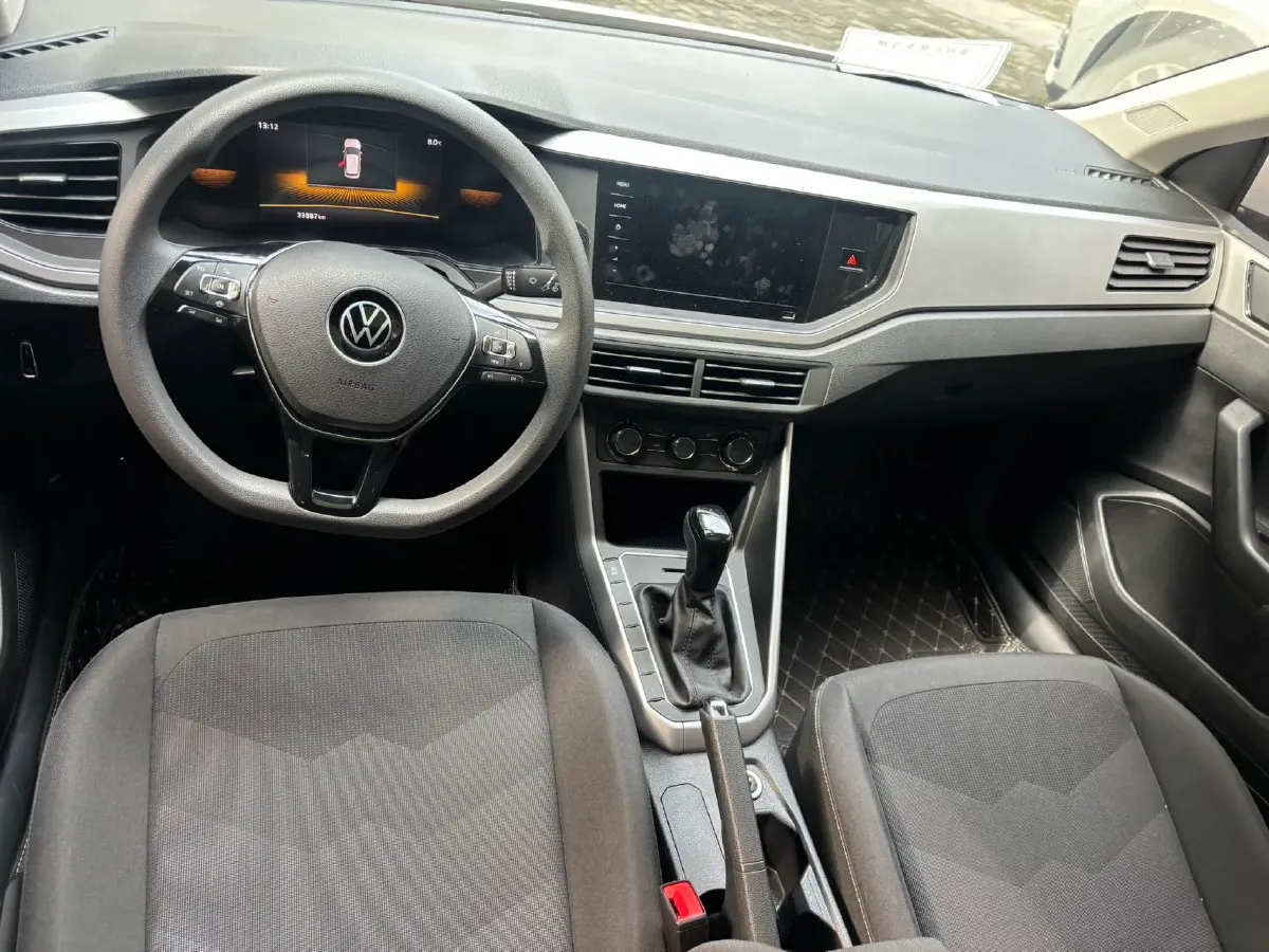 2023 Volkswagen Polo 1.5L 113HP L4 6AT,autocango,china used car exporter,china ev exporter,chinese used car exporter,chinese used ev exporter