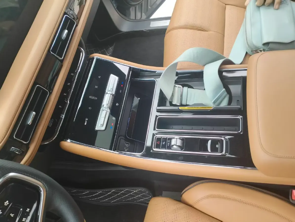 2024 Lincoln Aviator 3.0T 367HP V6 10AT,autocango,china used car exporter,china ev exporter,chinese used car exporter,chinese used ev exporter