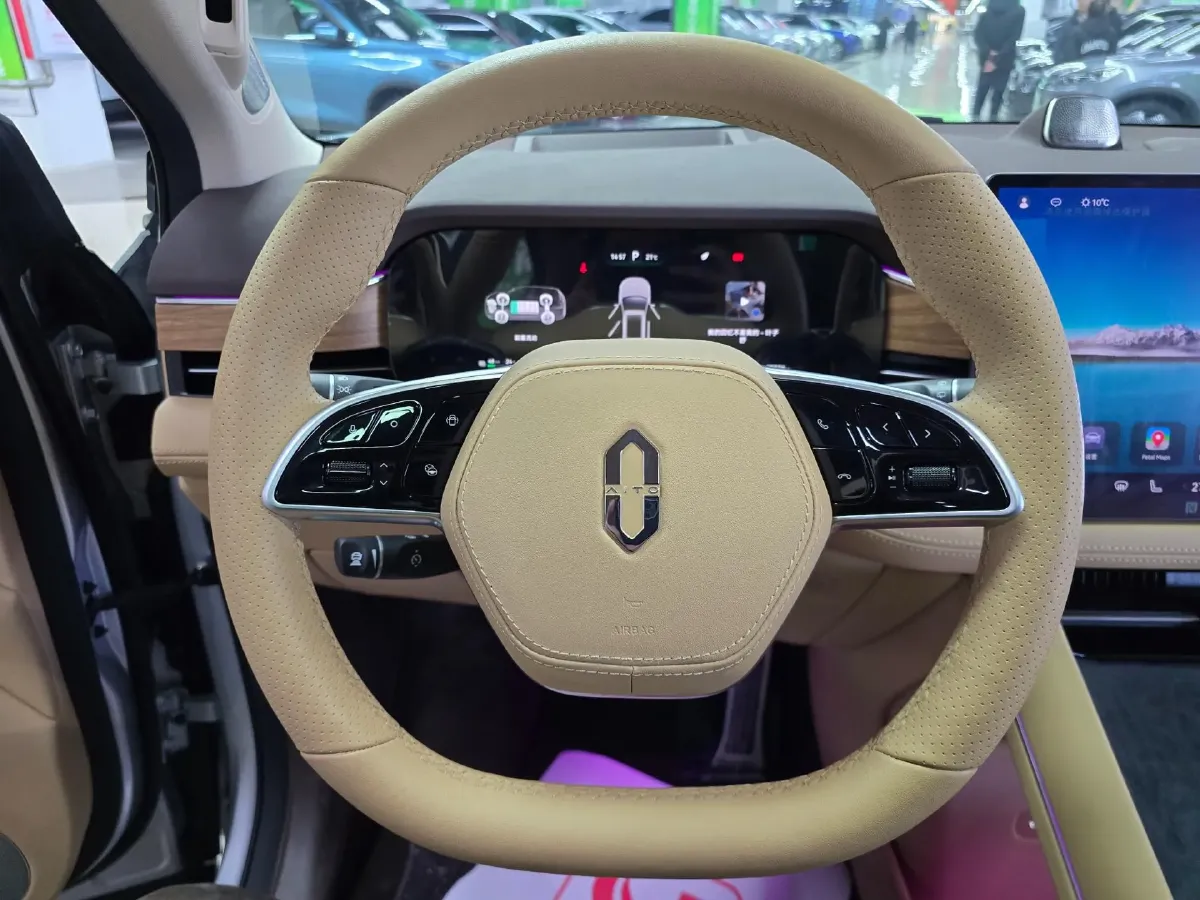 2024 AITO AITO M7 1.5T 152HP L4 REEV 42KWH,autocango,china used car exporter,china ev exporter,chinese used car exporter,chinese used ev exporter