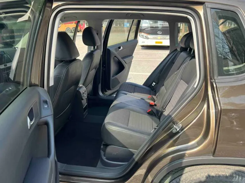 2017 MAXUS T60 2.0T 224HP L4 6AT,autocango,china used car exporter,china ev exporter,chinese used car exporter,chinese used ev exporter