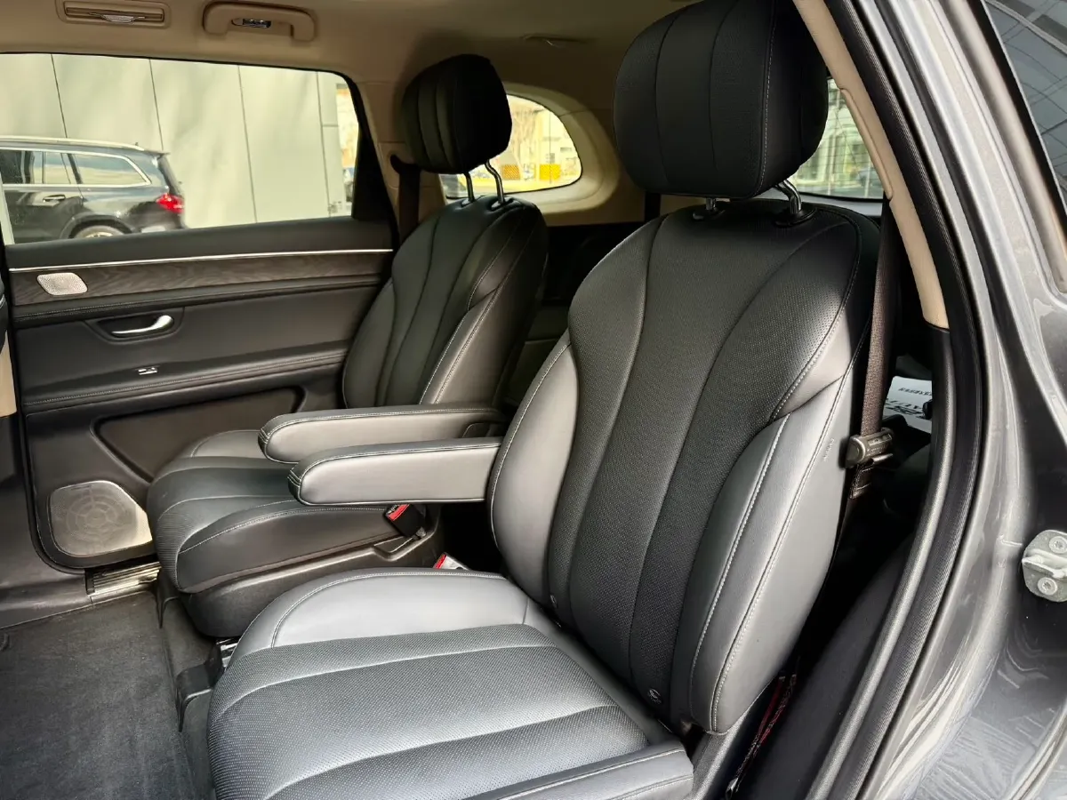 2022 Infiniti Q50L 2.0T 211HP L4 7AT,autocango,china used car exporter,china ev exporter,chinese used car exporter,chinese used ev exporter