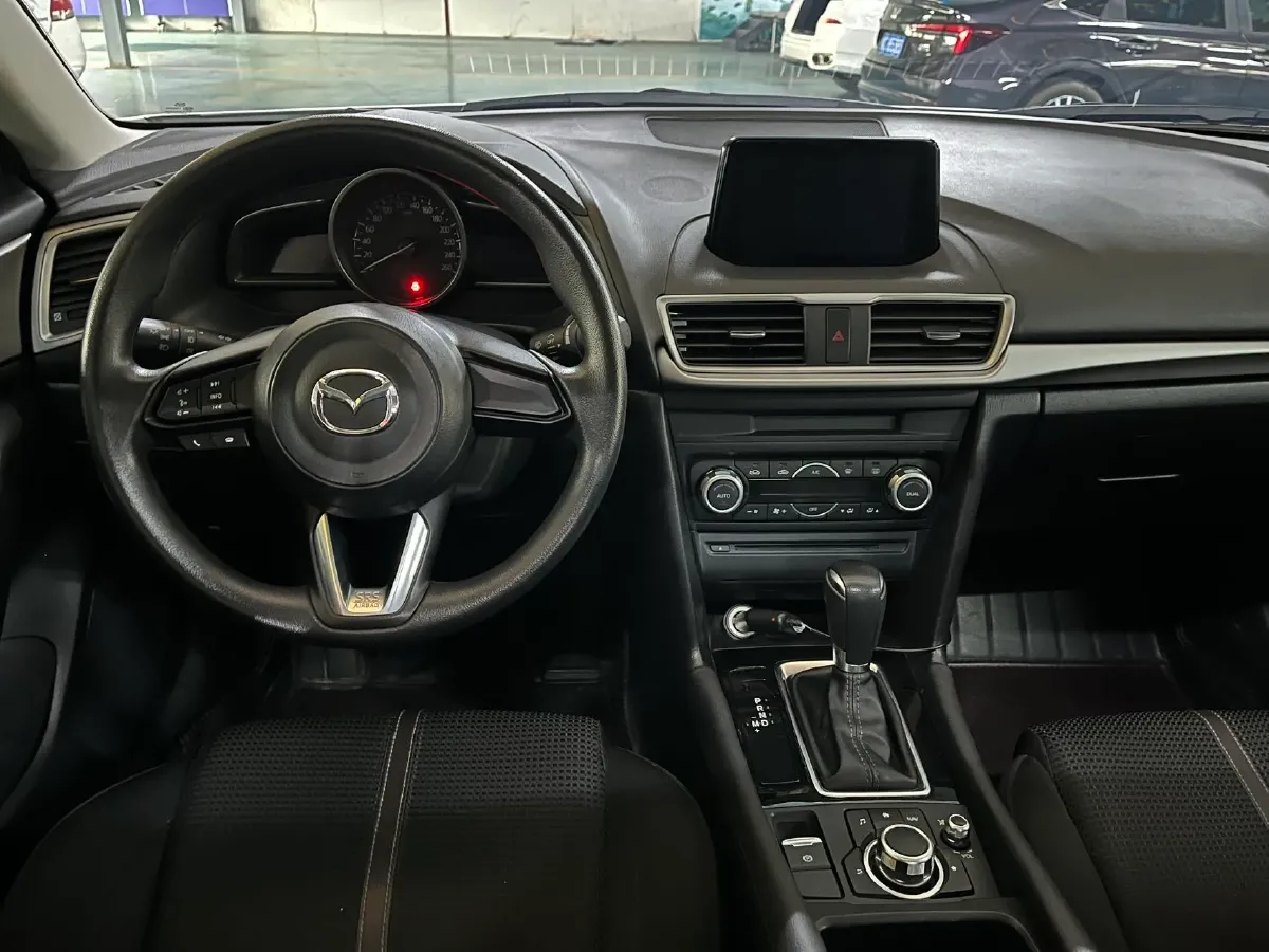 2017 Mazda 3 Axela 1.5L 117HP L4 6AT,autocango,china used car exporter,china ev exporter,chinese used car exporter,chinese used ev exporter